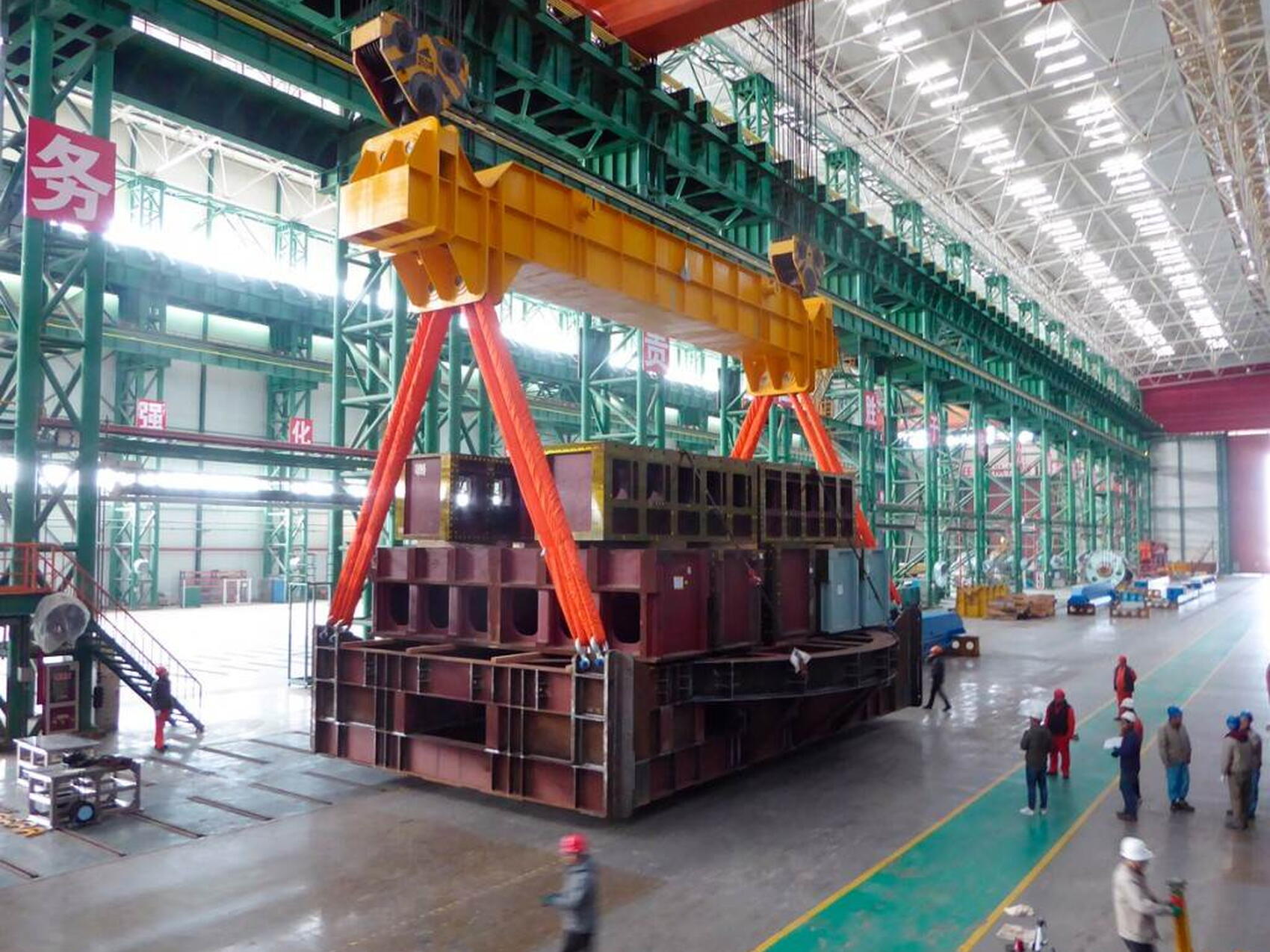 Testing the transport frame for poloidal magnet #6